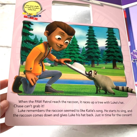 Paw Patrol Rock Star Rescue Nickelodeon Childrens Hardback Book Scholastic Kids - Picture 2 of 4